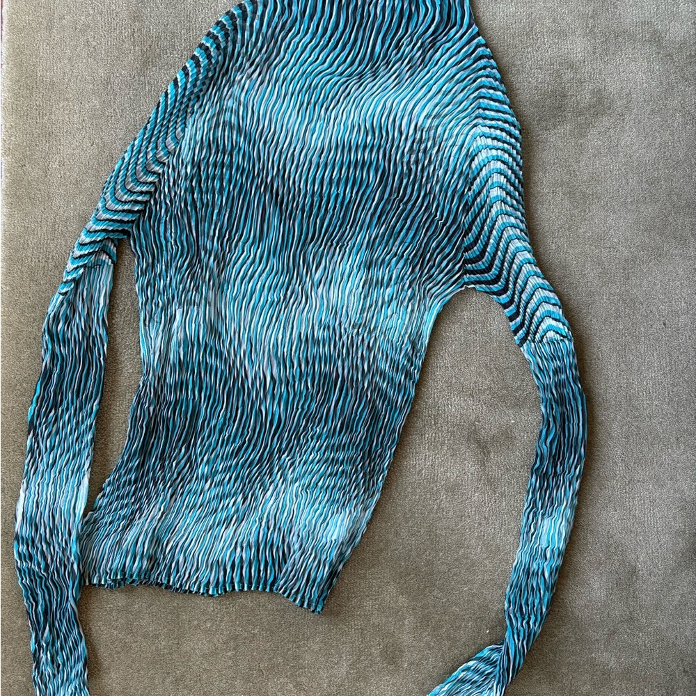 Issey Miyake pleats please top